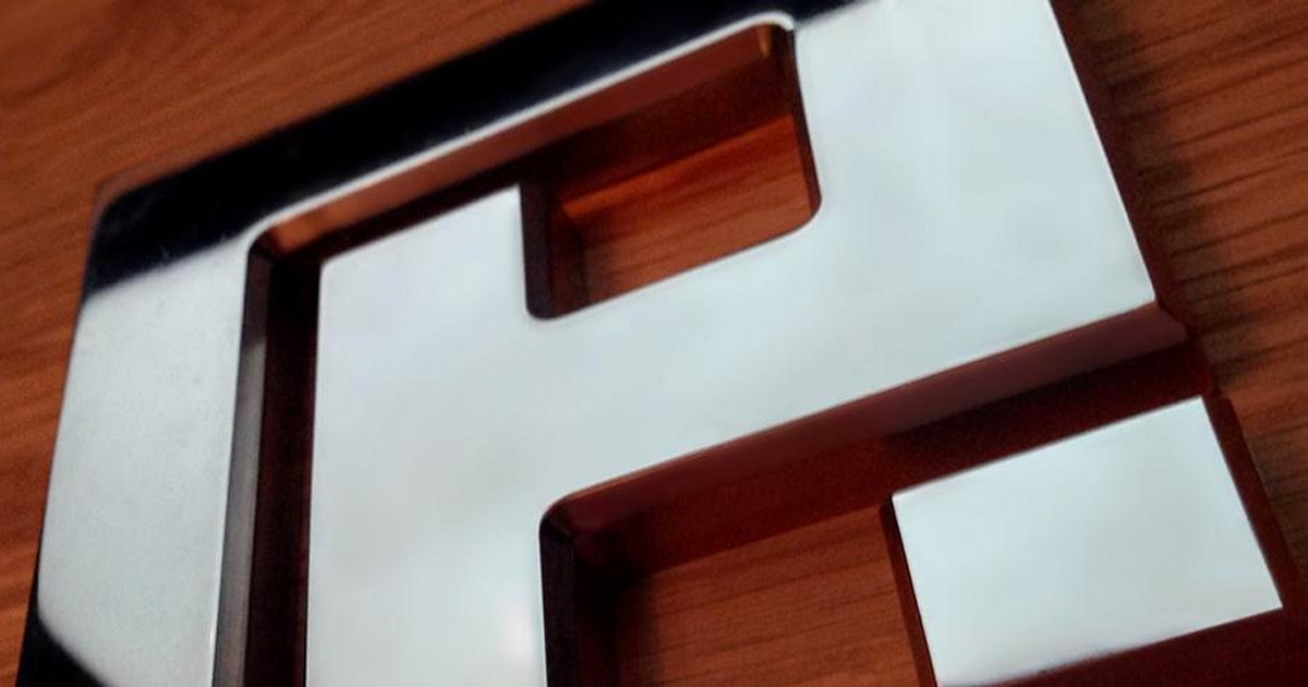 Peter Hinton Design logo