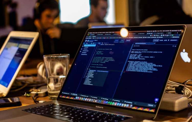 E-Platform Marketing logo