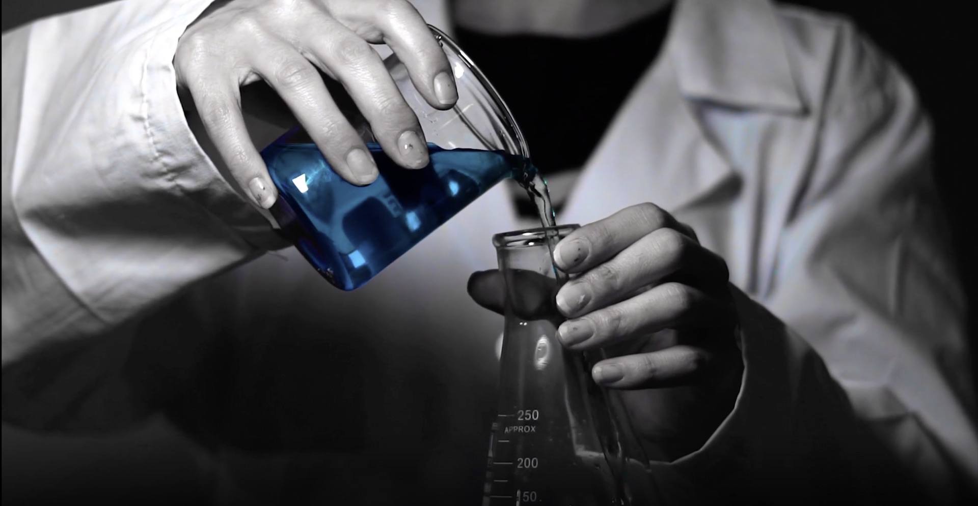 Visualab Design logo