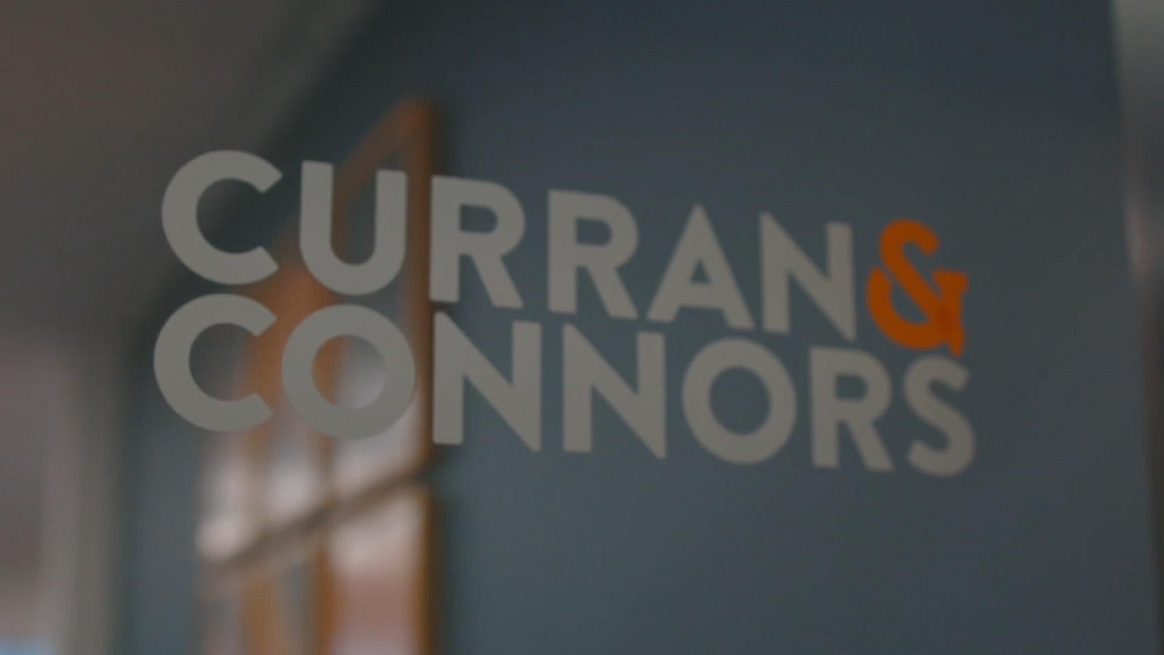 Curran &amp; Connors Inc. logo