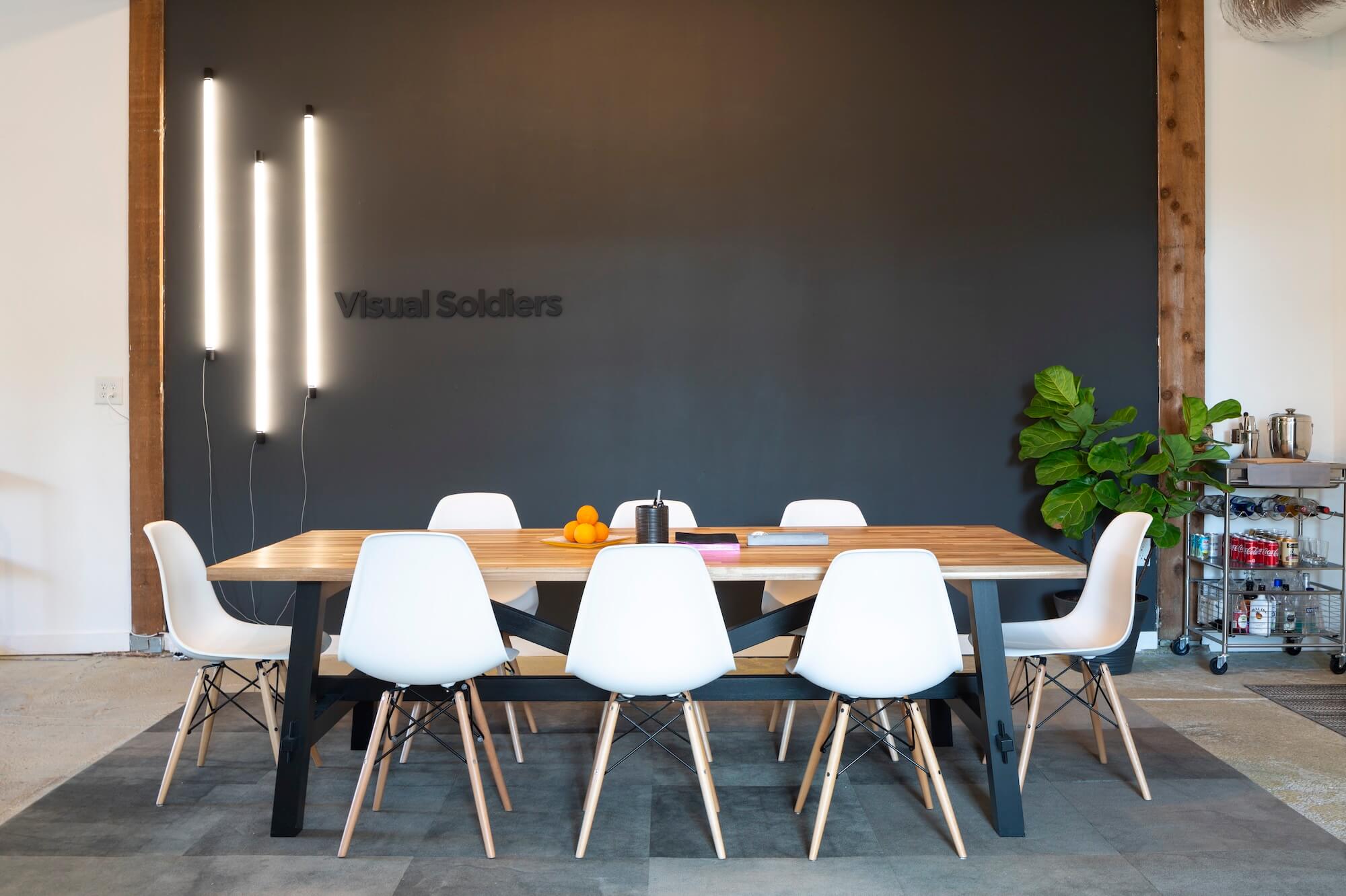 Visual Soldiers logo